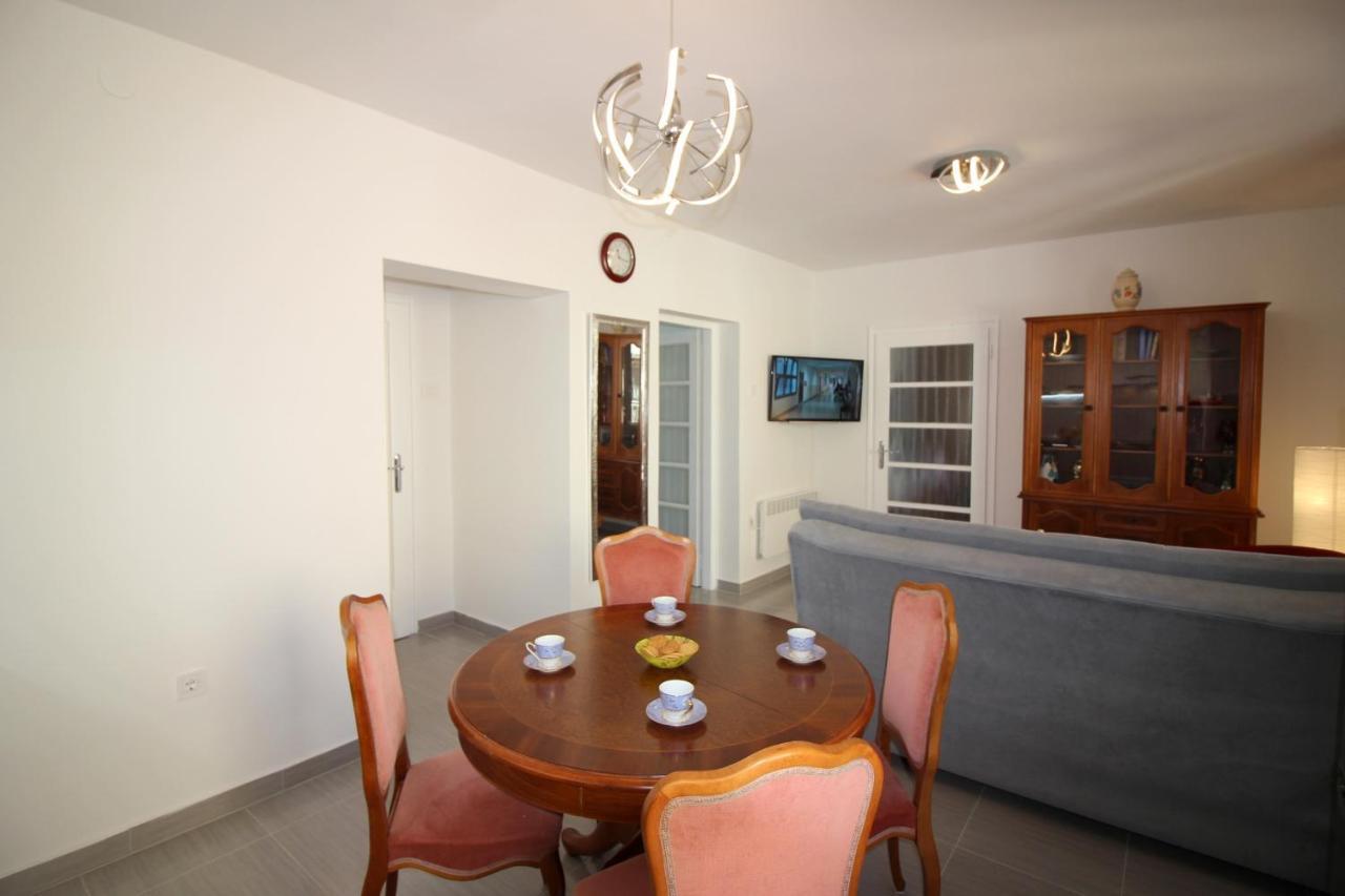 Apartment Agata In Center *